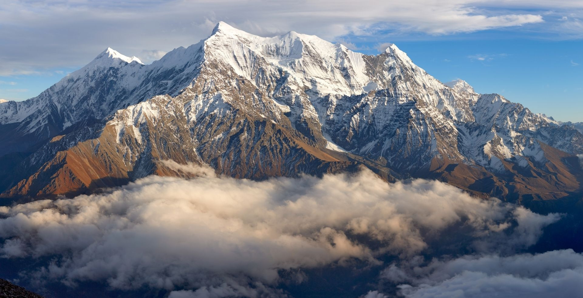 Dhaulagiri Mountain