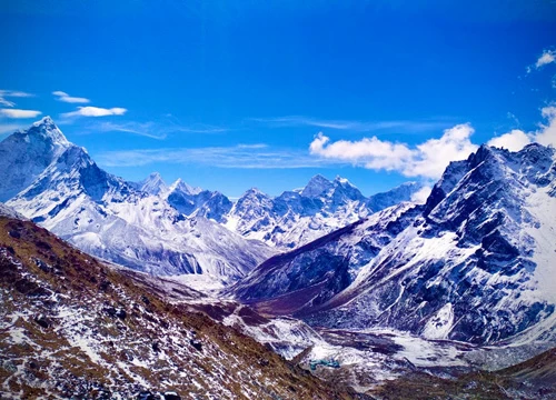 Kusum kanguru Peak Climbing