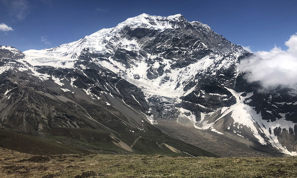 Kusum kanguru Peak Climbing