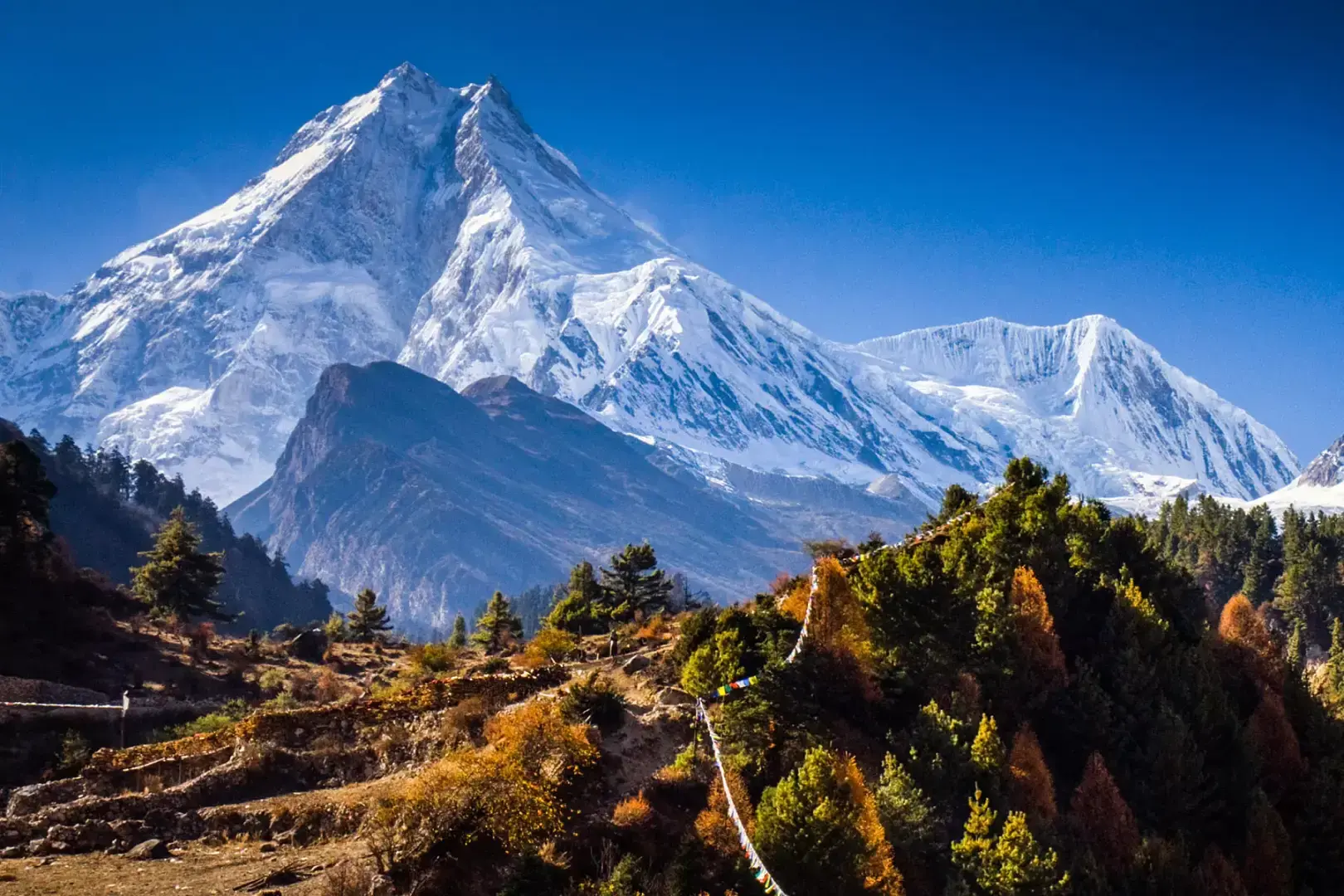 Manaslu Mountain