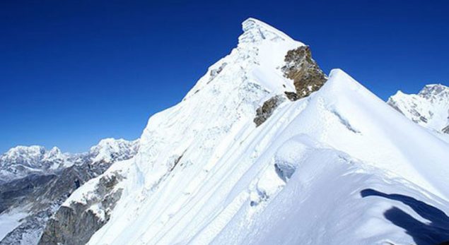 Lobuche Peak Climbing -16 Days