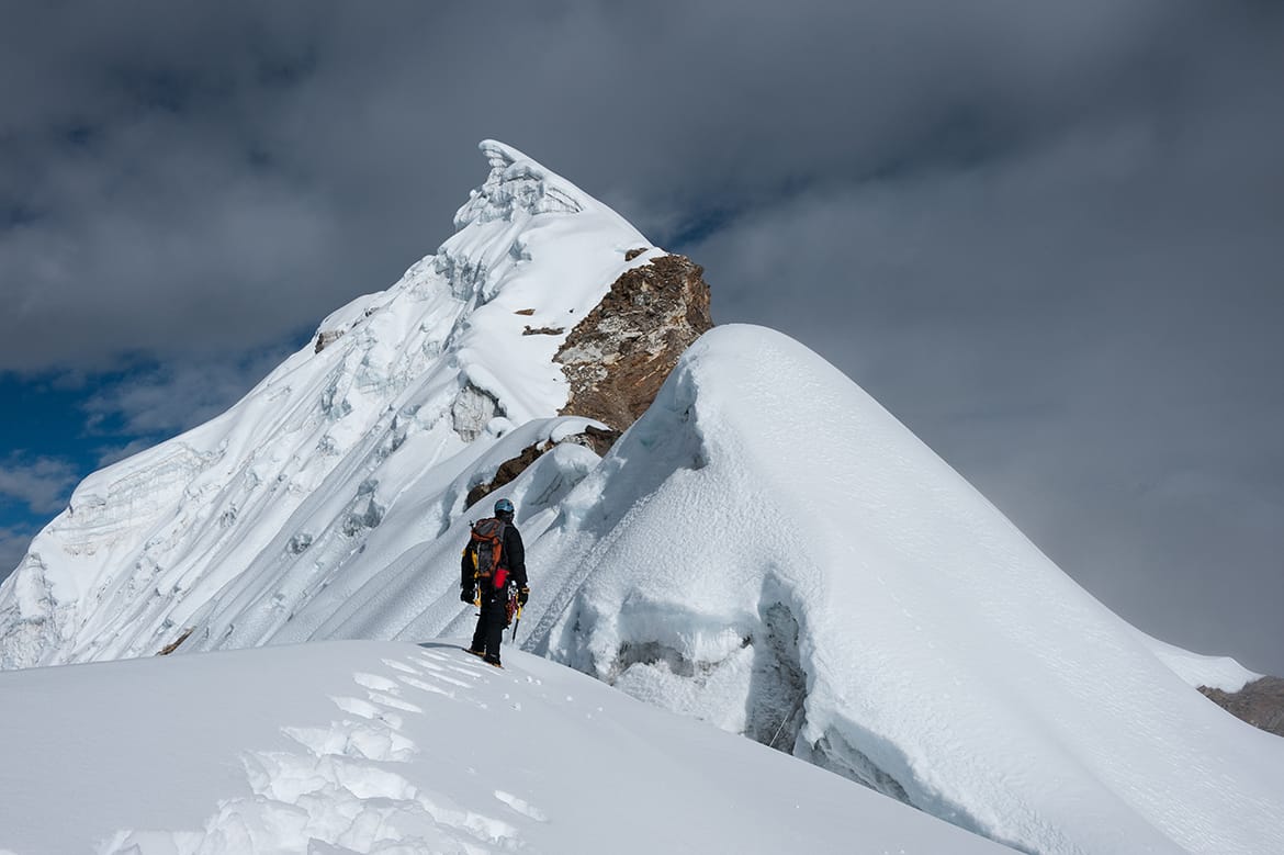 Lobuche Peak Climbing -16 Days