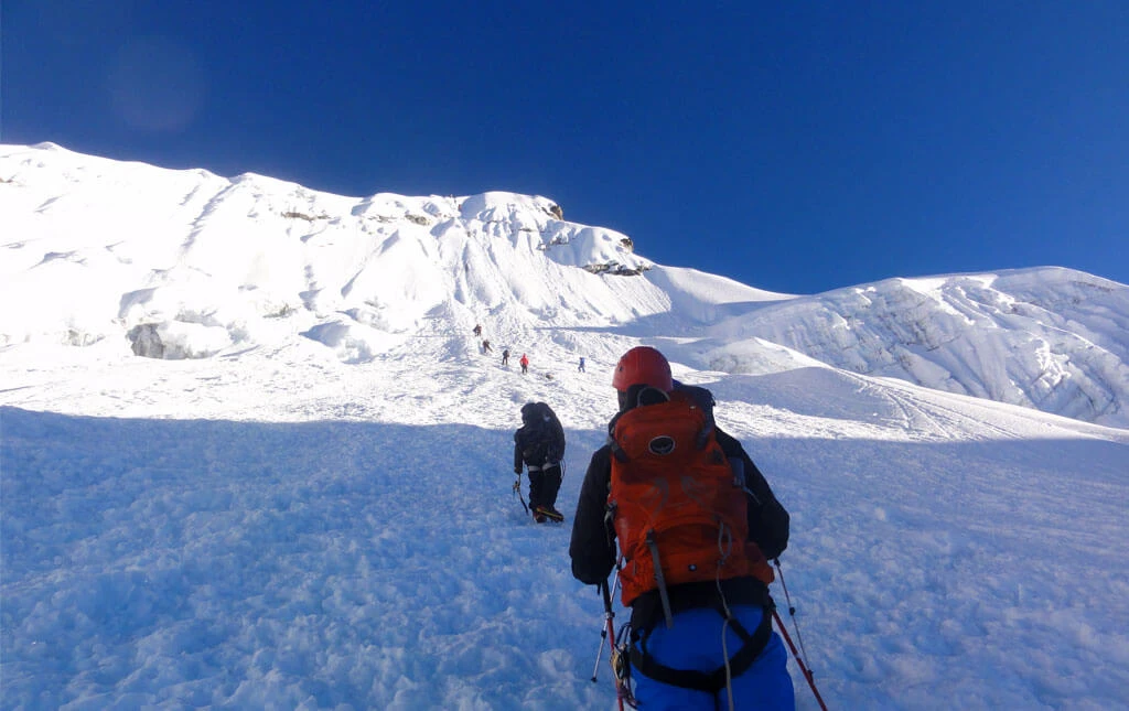 Island- Peak- Climbing- from-Chhukung